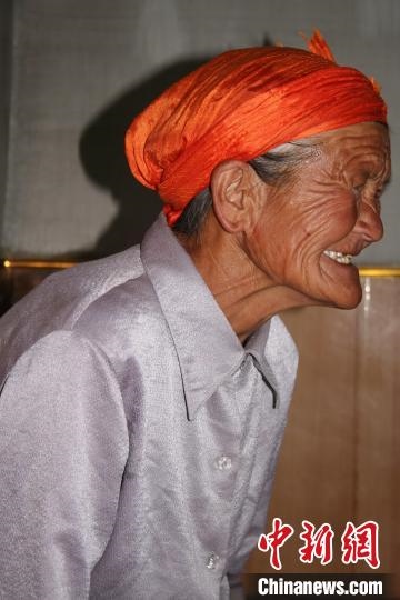 薩仁托婭拍攝的“草原母親”?！∷_仁托婭供圖