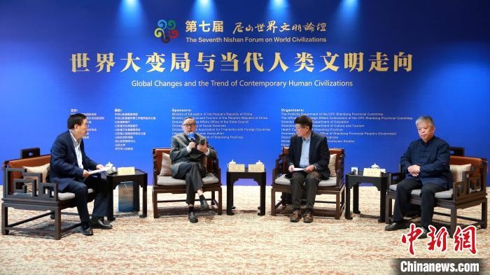 9月27日，第七屆尼山世界文明論壇首場高端對話舉行?！×籂?攝