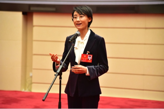 內(nèi)蒙古兩會(huì) “委員通道dierchang258.png