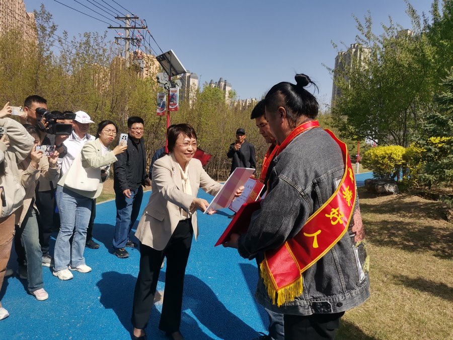 1714017132732831.png 2.png