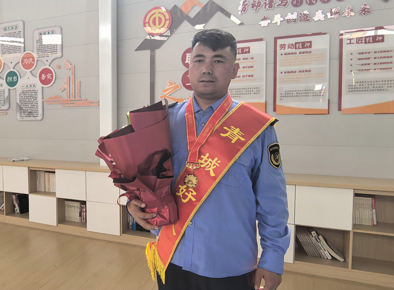 1750728586407769.jpg 烏云達(dá)來(lái).jpg