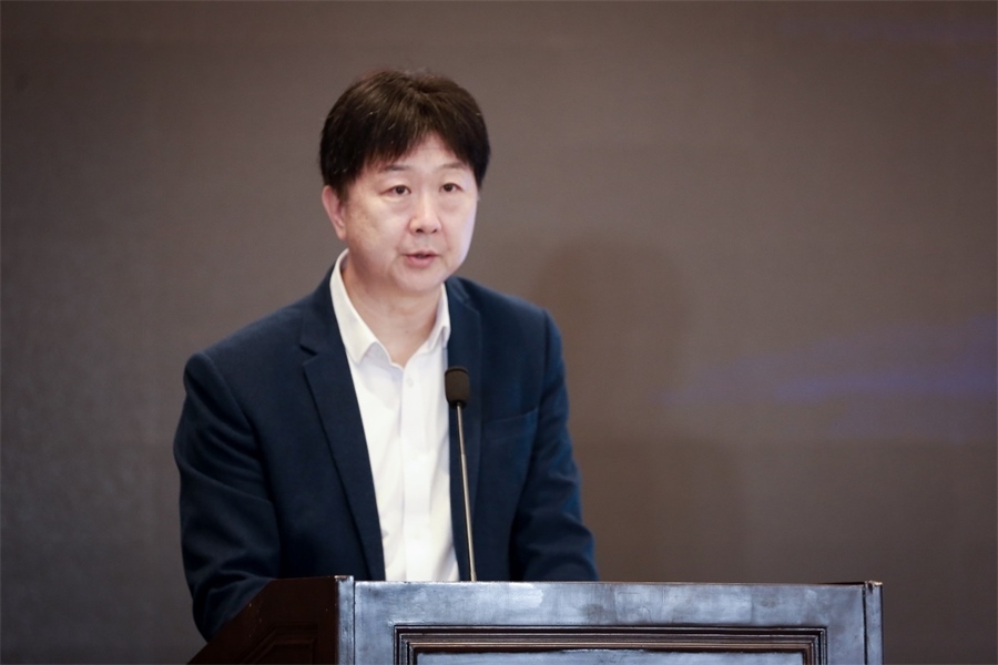 中國民主法制出版社黨委書記、社長、總編輯 劉海濤