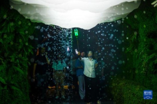 浙江新昌:夜經(jīng)濟拉動旅游業(yè)發(fā)展