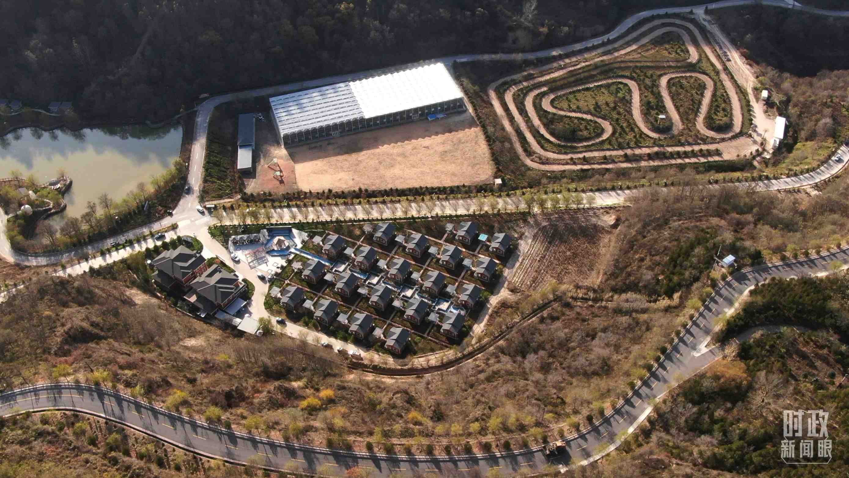 △延安市安塞區(qū)高橋鎮(zhèn)南溝村。2022年10月，總書記曾到這里考察調研。（總臺記者劉海濤、錢金庫拍攝）