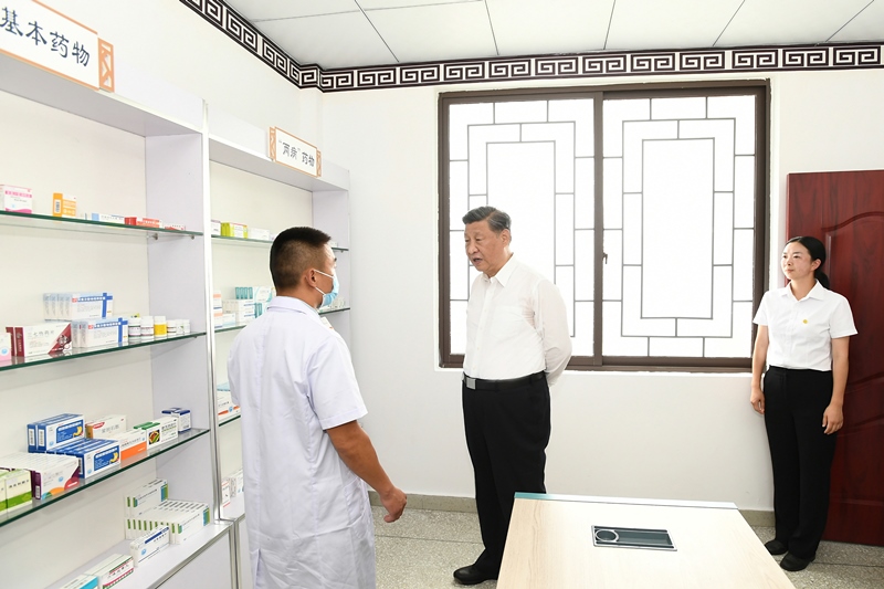 2022年6月8日，習(xí)近平總書記在四川眉山東坡區(qū)太和鎮(zhèn)永豐村考察。