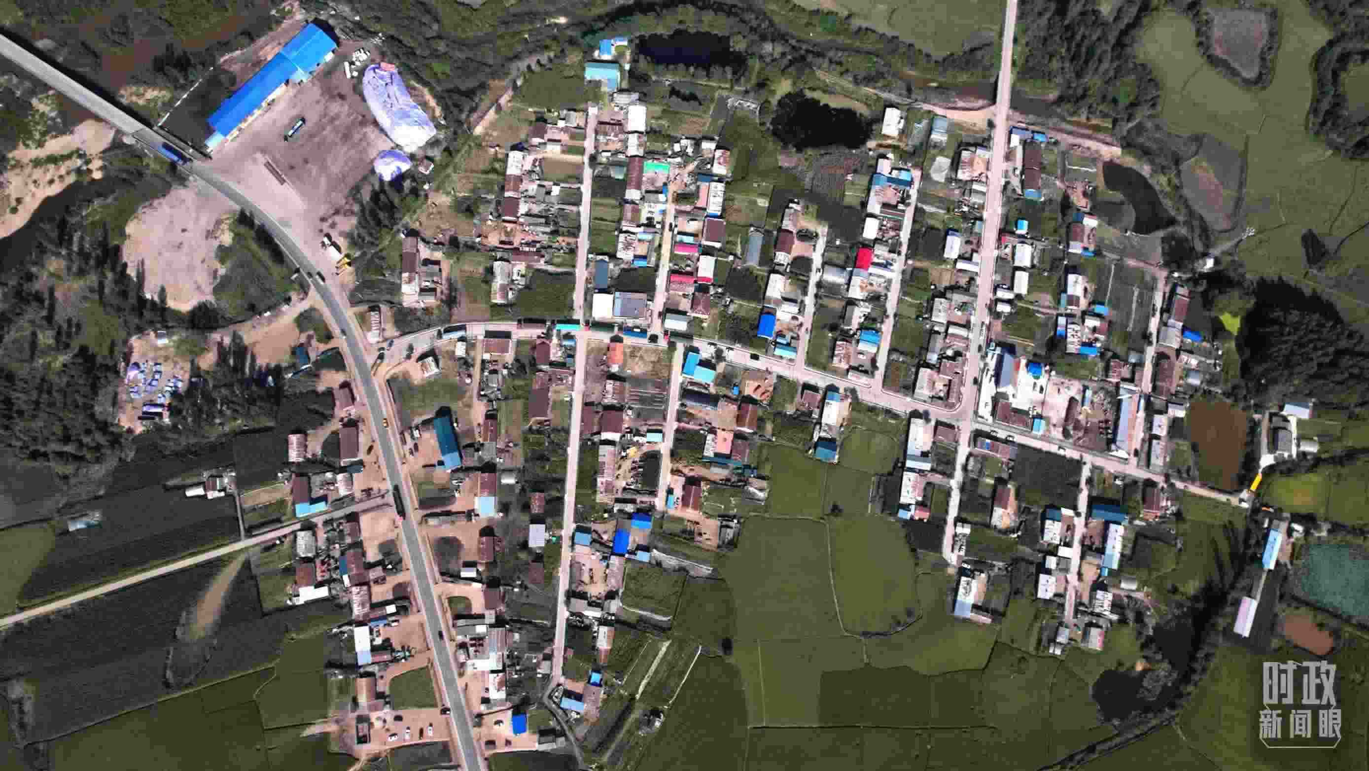 △9月7日，龍王廟村航拍。（總臺(tái)國廣記者李晉拍攝）