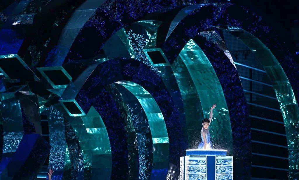 △9月23日，杭州第19屆亞洲運(yùn)動(dòng)會(huì)開幕式迎賓表演《水潤(rùn)秋輝》。