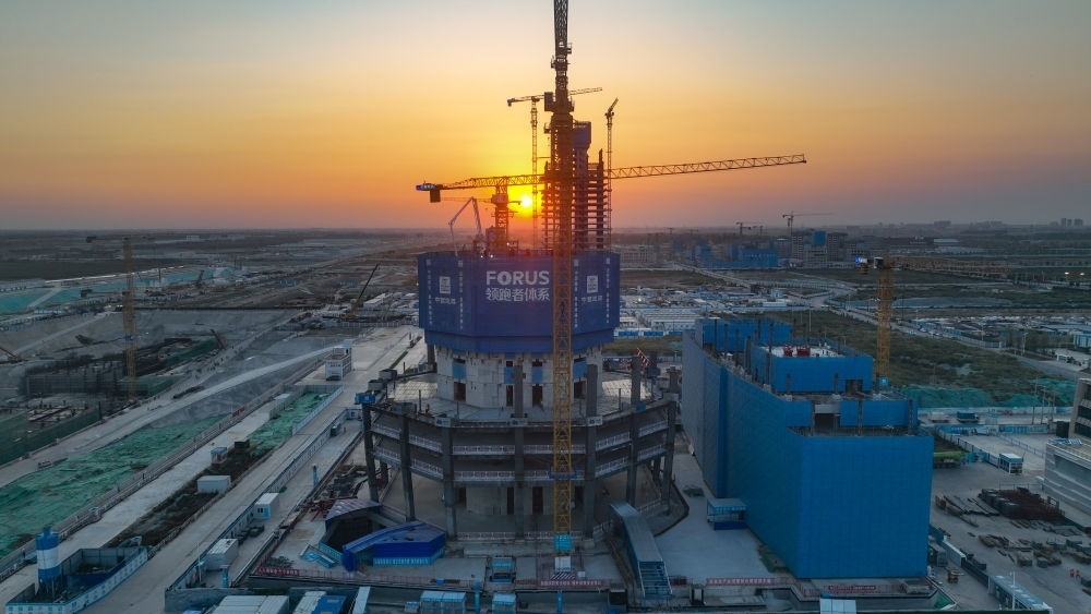 在雄安新區(qū)啟動區(qū)拍攝的中國中化大廈項目（9月21日攝，無人機照片）。新華社記者 張鋮 攝