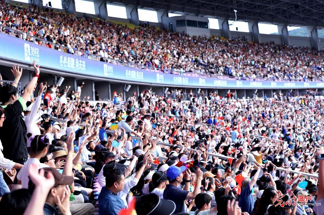 文體旅結(jié)合 杭州釋放“雙節(jié)”經(jīng)濟(jì)新動(dòng)能