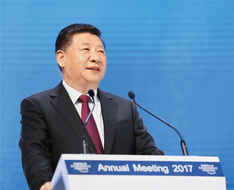 2017年1月17日，習近平主席在瑞士達沃斯國際會議中心出席世界經(jīng)濟論壇2017年年會開幕式，并發(fā)表題為《共擔時代責任 共促全球發(fā)展》的主旨演講。