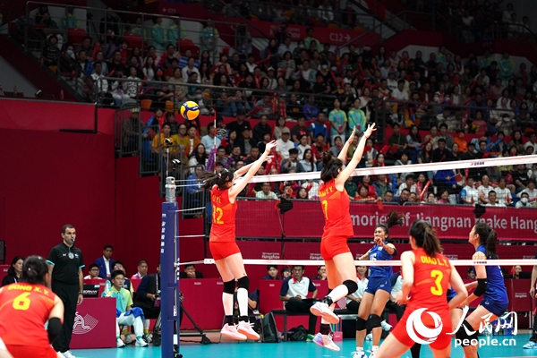 比賽現(xiàn)場(chǎng)。人民網(wǎng)記者 胡雪蓉?cái)z