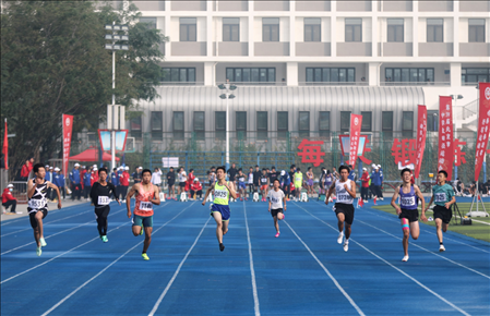 第59屆北京市中學生田徑運動會暨北京學生金奧運動隊田徑運動會。北京市教委供圖