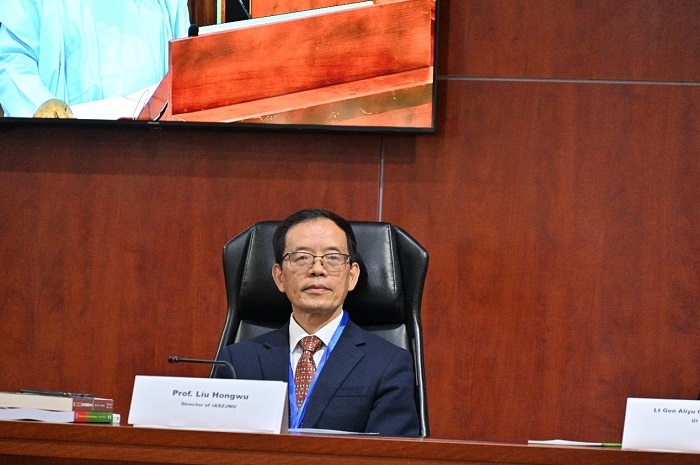 浙江師范大學非洲研究院院長劉鴻武作會議總結。浙江師范大學非洲研究院供圖