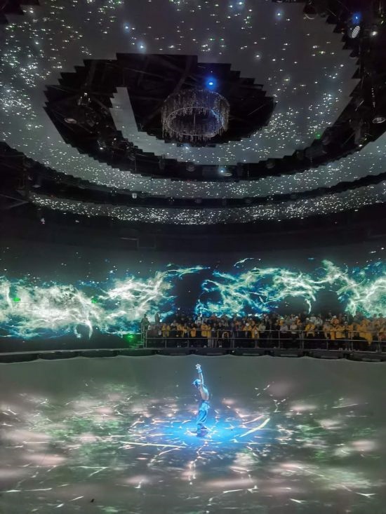 《天釀》演出場(chǎng)景。本報(bào)記者常雯宜攝