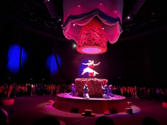 《天釀》演出場(chǎng)景。本報(bào)記者劉書(shū)文攝