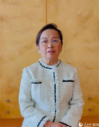 菲律賓前總統(tǒng)阿羅約通過視頻發(fā)表致辭。人民網記者樊帆 攝
