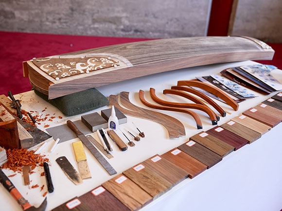 蘭考古箏制作展示。中央音樂學(xué)院供圖