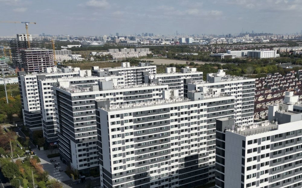 社區(qū)外景（無人機照片）。