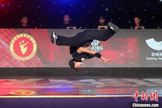 今年7月，首屆亞洲霹靂舞錦標(biāo)賽在拱墅運河體育公園體育館舉行。郭天奇 攝