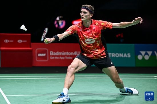 1月13日，安賽龍在比賽中。新華社記者 程一恒 攝