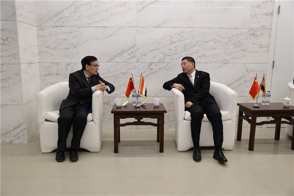 李永明同埃及趙劉慶公參會(huì)談交流。主辦方供圖