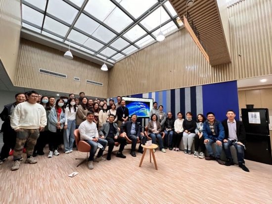 團隊歷史照片。（中國科學(xué)院上海光學(xué)精密機械研究所供圖）