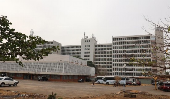 中塞友誼大廈。