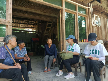 △ 2022年7月，華中師范大學生命科學學院鄉(xiāng)村振興之旅暑期實踐隊赴湖北省恩施市宣恩縣長潭河侗族鄉(xiāng)開展“生態(tài)文明助力鄉(xiāng)村振興”暑期社會實踐活動。