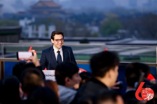 4月1日，法國外長塞茹爾內(nèi)出席第18屆“中法文化之春”藝術(shù)節(jié)開幕式。圖片來源：法國駐華大使館