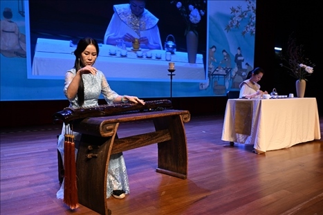 活動現(xiàn)場茶藝古琴表演。新加坡中國文化中心供圖