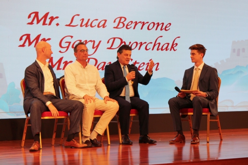 2、在故事分享環(huán)節(jié)，多名友好人士分享他們與中國的故事。 伊莎貝爾·羅德里格斯攝