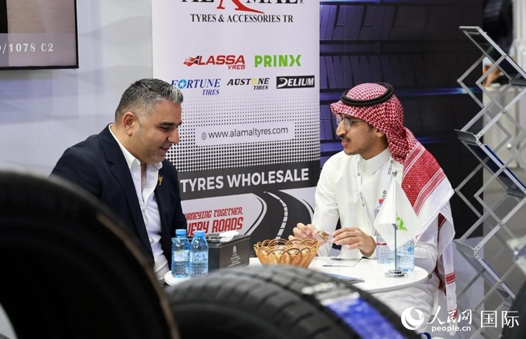 展會(huì)一景。人民網(wǎng)記者 管克江攝