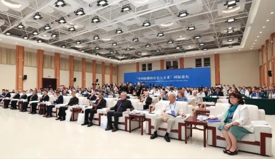 6月12日，“中國新疆的歷史與未來”國際論壇在喀什舉辦。（圖片來源：民族畫報(bào)）