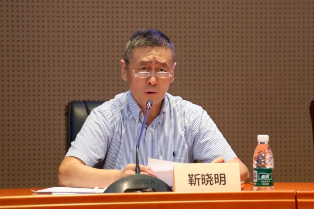 科技外交專家委員會(huì)主任委員、科技部國(guó)際合作司原司長(zhǎng)靳曉明致辭。主辦方供圖