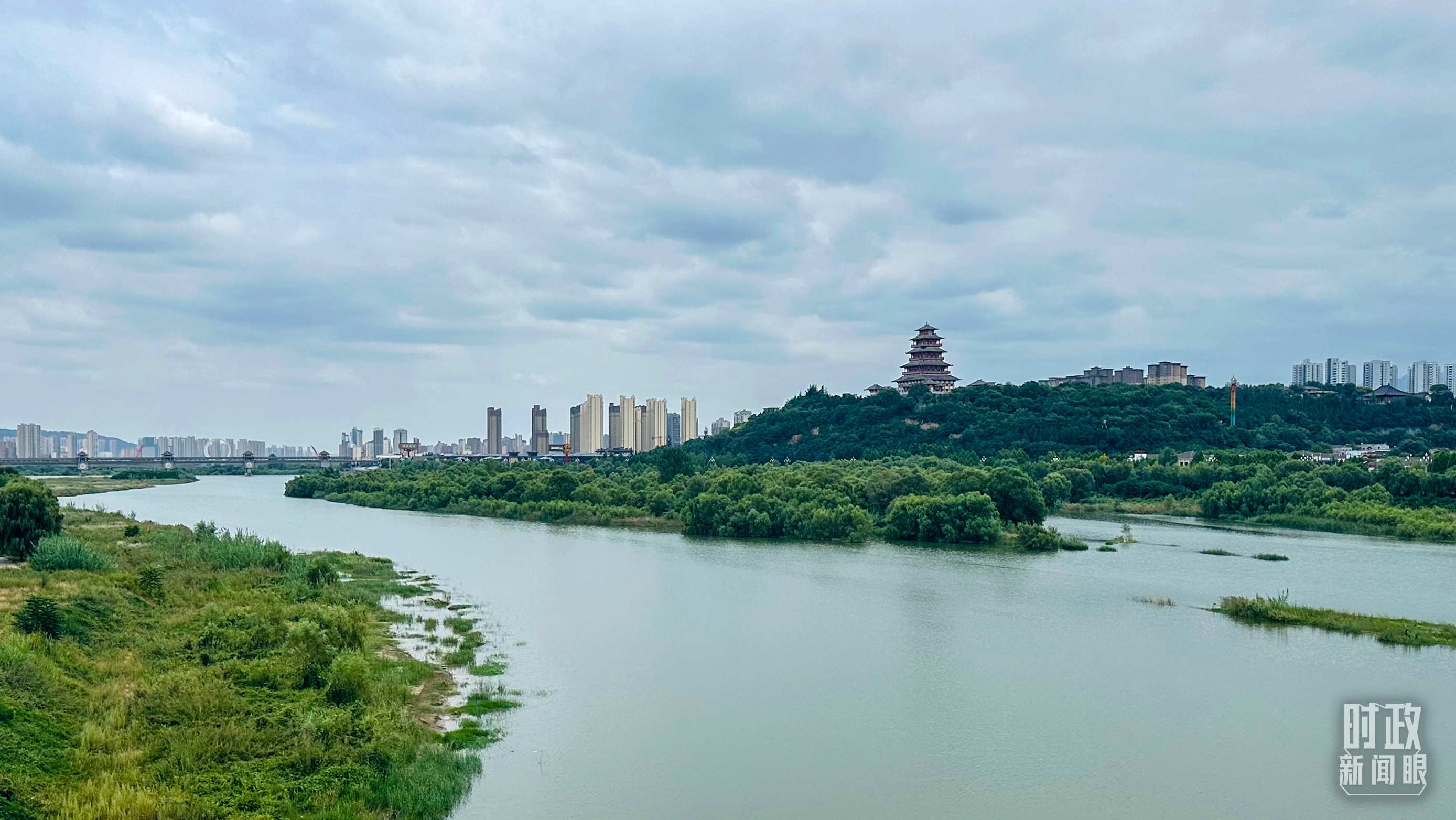 △ 渭河。（總臺(tái)央視記者范一鳴拍攝）