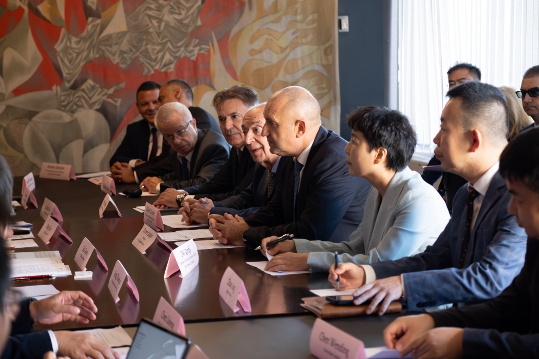 會議現(xiàn)場。中國駐保加利亞大使館供圖。