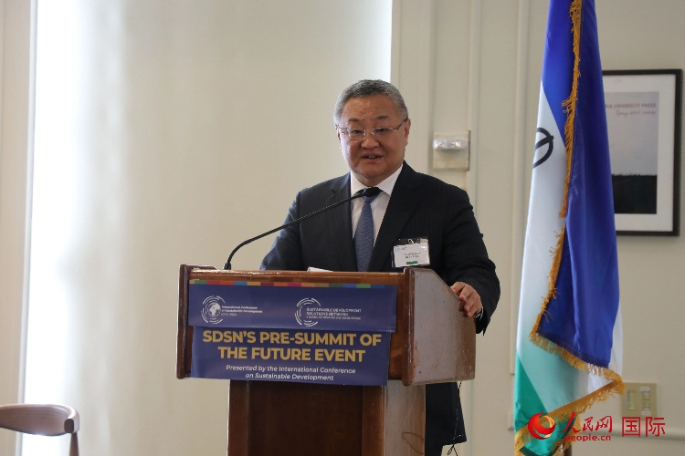 中國常駐聯(lián)合國代表傅聰大使發(fā)表演講。人民網(wǎng)記者 李志偉攝