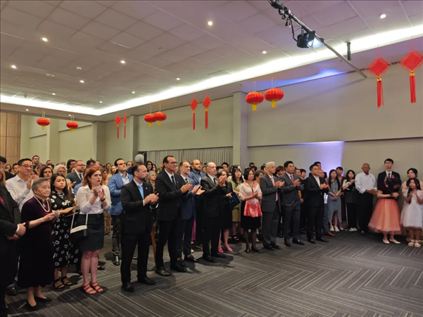 圖為招待會(huì)現(xiàn)場(chǎng)。 中國(guó)駐累西腓總領(lǐng)館供圖