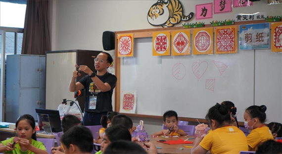 剪紙教學。主辦方供圖