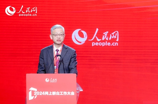 寧夏回族自治區(qū)銀川市委社會工作部副部長李卒作實踐分享。人民網 鄂智超攝