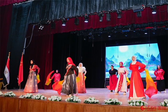 新春慶典活動(dòng)現(xiàn)場(chǎng)。人民網(wǎng) 塔里克·易卜拉欣攝