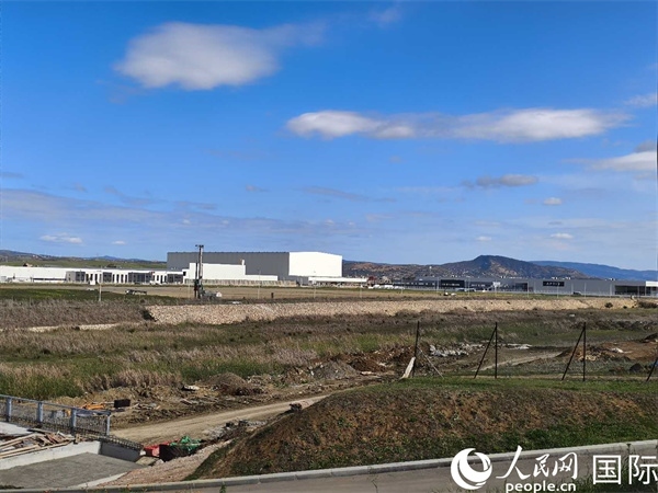 丹吉爾科技城遠(yuǎn)眺。人民網(wǎng)記者 黃培昭攝