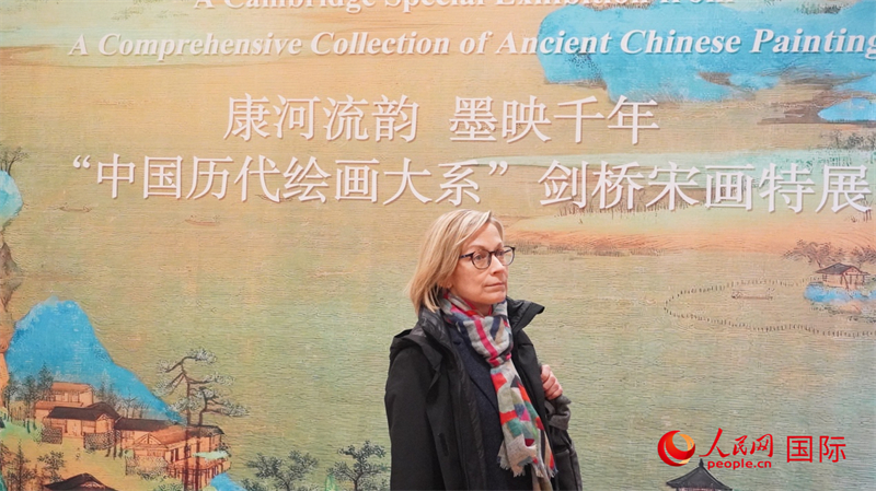 宋畫特展吸引英國學(xué)者。徐量攝