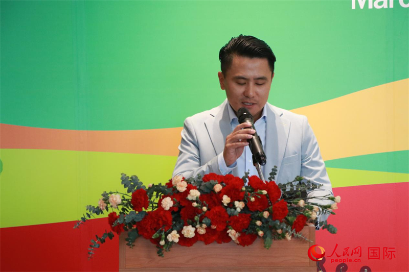 泰國華人青年商會會長刁刻佳發(fā)表講話。朱瀟逸攝