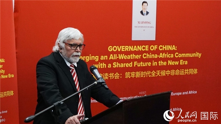 南部非洲科學(xué)、工程、技術(shù)、教育協(xié)會執(zhí)行副總裁楊煥嶺。人民網(wǎng) 劉暢攝