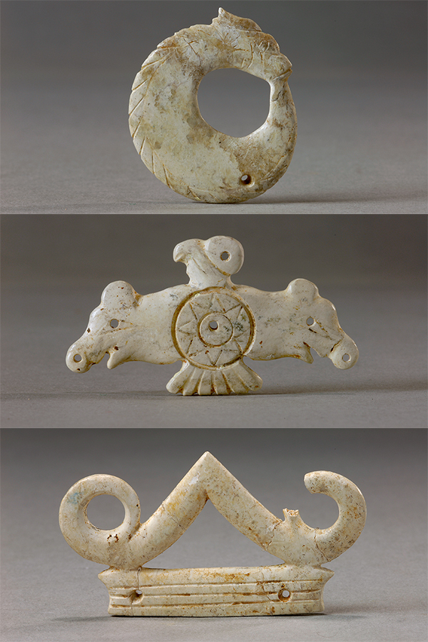 玉龍（上）、玉鷹（中）和玉冠飾（下）。國(guó)家文物局供圖